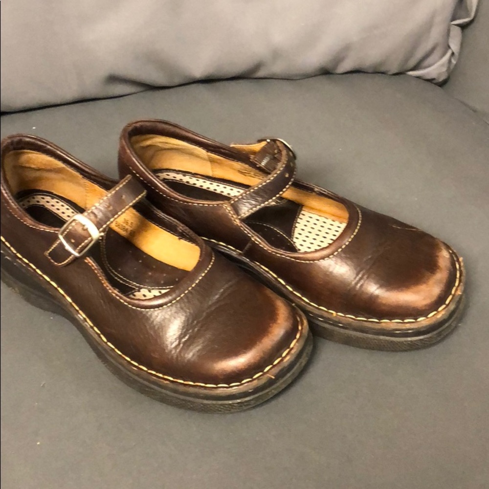 Born shoes